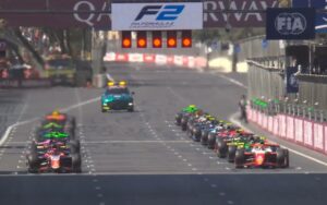 F2, maxi incidente Formula 2: piloti ok, macchine distrutte. FOTO