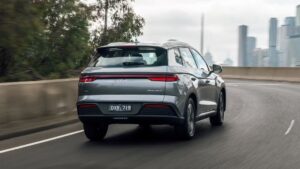 BYD Sealion 5 arriva sul mercato come uno dei plug-in hybrid più economici, ma senza rating ANCAP